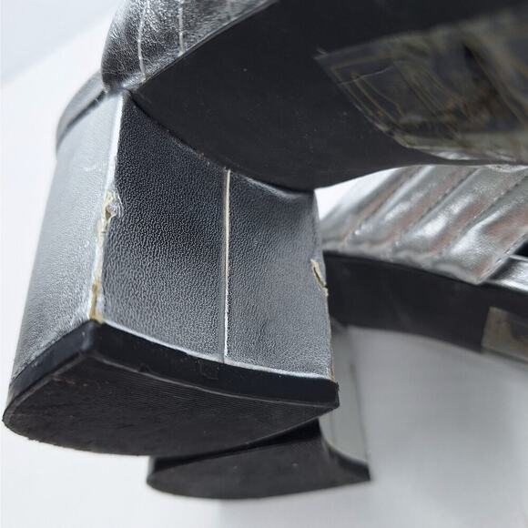 Steve Madden ICON Sandals Puffy Cross Strap Leather 8.5 Block Heel Metallic - Picture 12 of 12